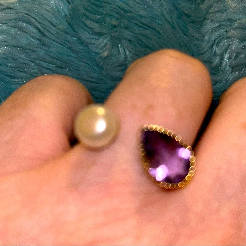 DONATED amethyst & pearl Ring - Picture 1 of 2